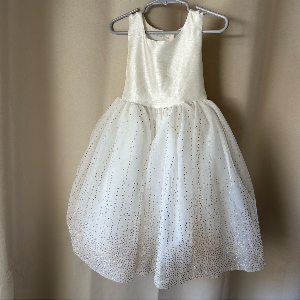 Toddler girl special occasion dress pearl white /gold